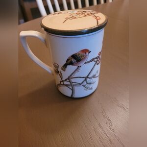 Vintagw Bird Design Ceramic Mug With Lid